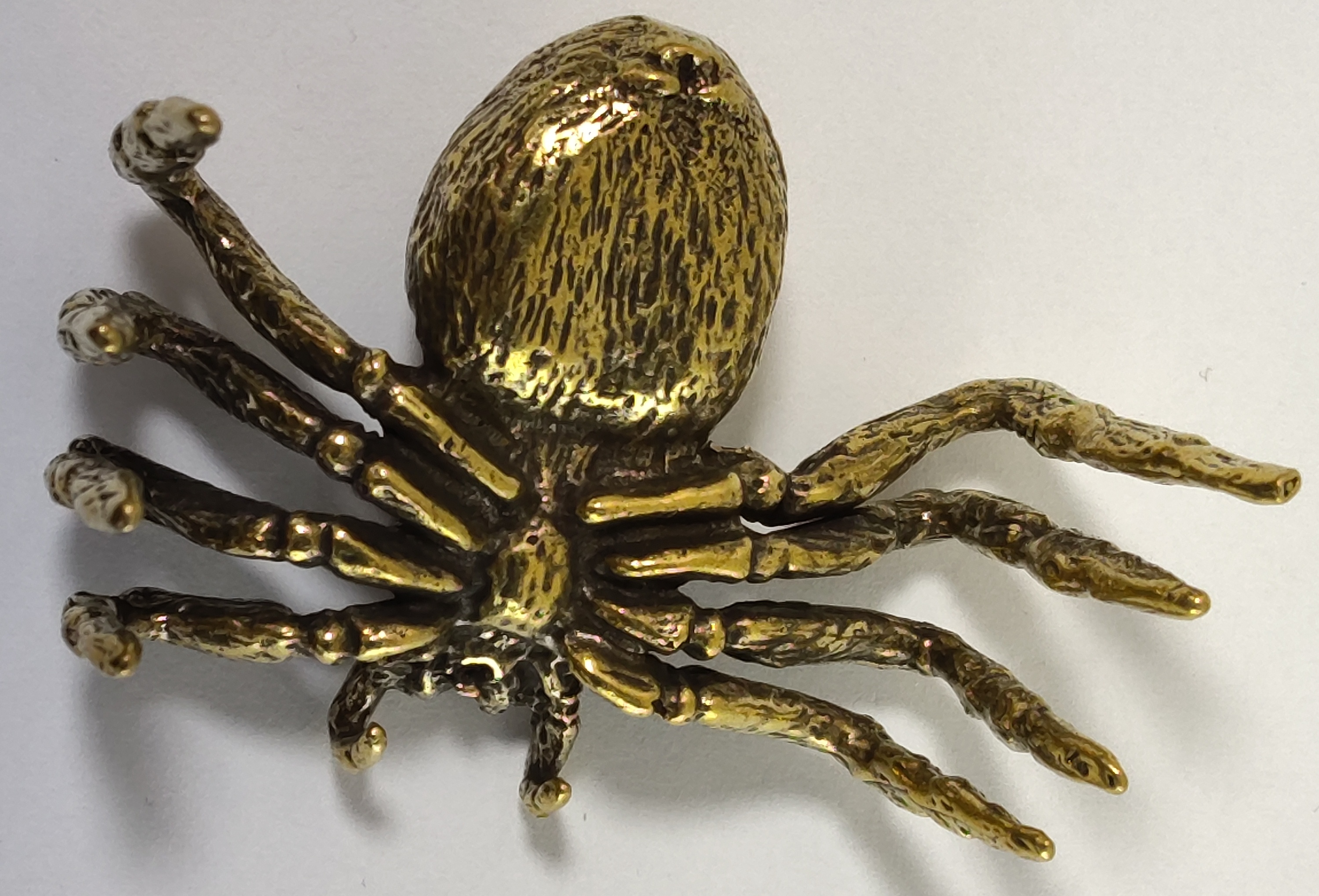 Luxusní pavouk, sklípkan, tarantule pro štěstí - Mosazní - Malá roztomilá dekorace. 4cm x 5cm