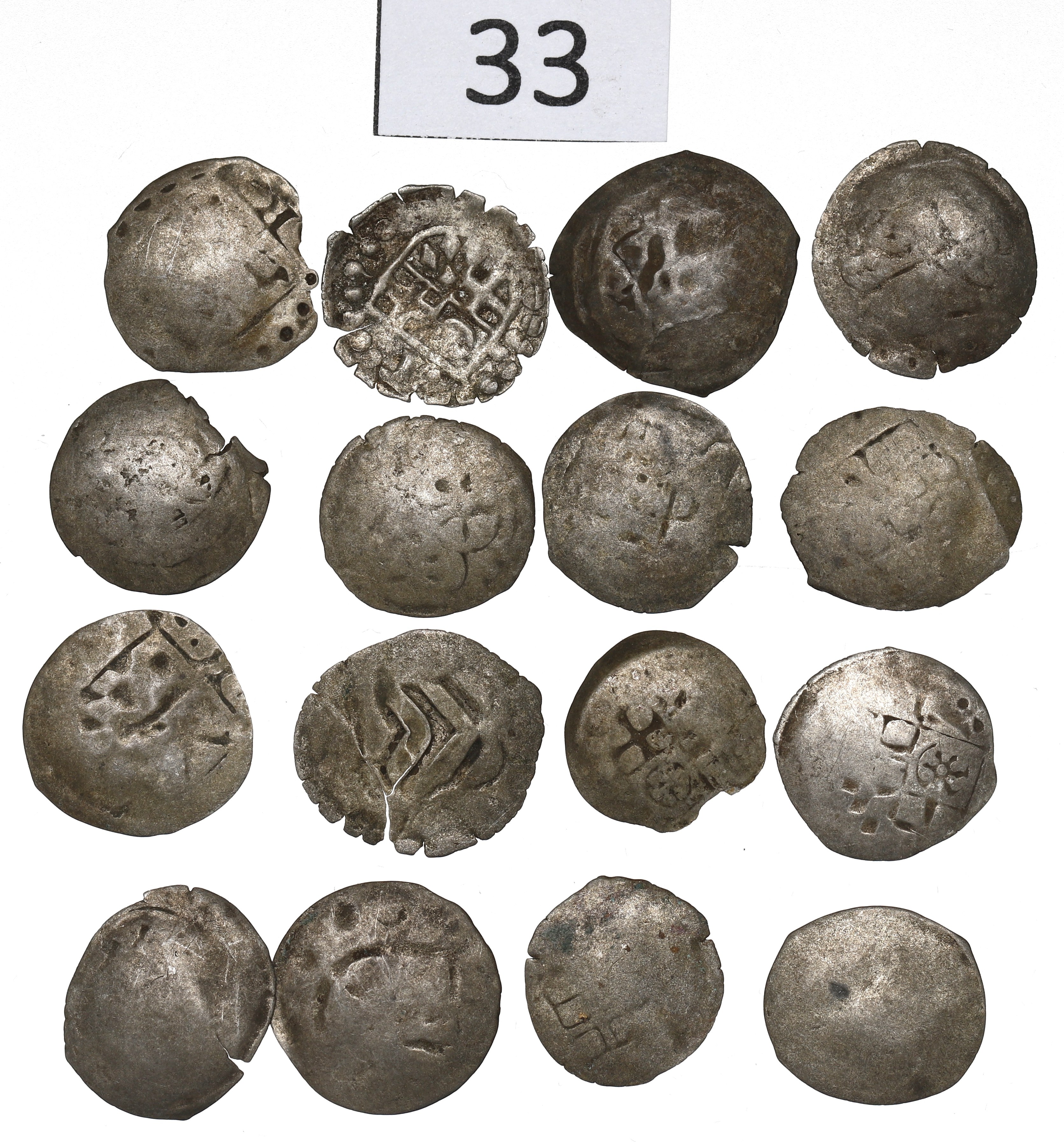 Staré Stříbrné Mince v sadě 16 kusů 15-16 století, Kod 33