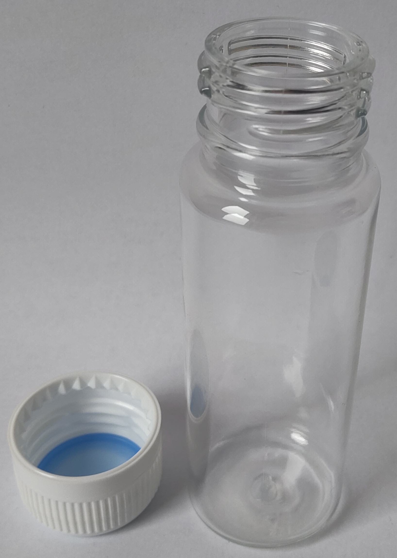 TINKTUR - Plastová lékovka na koření i tobolky 60 ml.