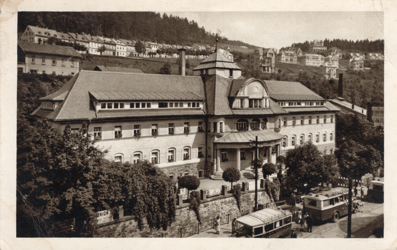 Stará Pohlednice A18, Radiové lázně Jáchymov - Lázeňská budova, rok 1947