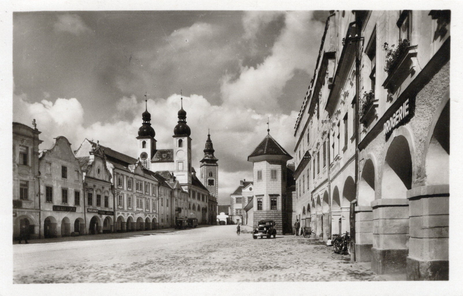 Stará Pohlednice A18, Telč Horní část náměstí, rok 1950